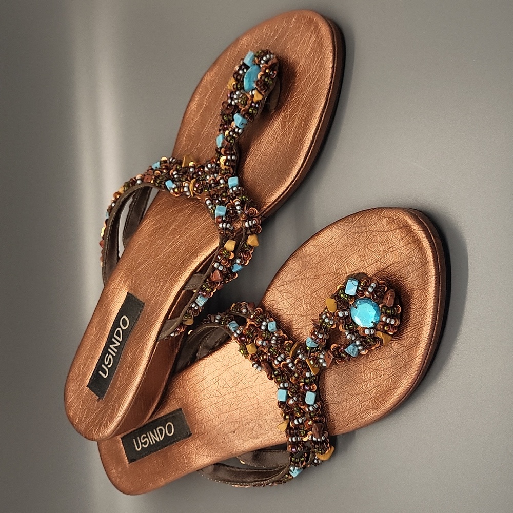 USINDO SZ 9 embellished sandals